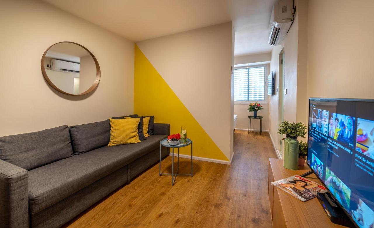 The Six Days Stylish One Bedroom Apartments Eilat Exterior photo